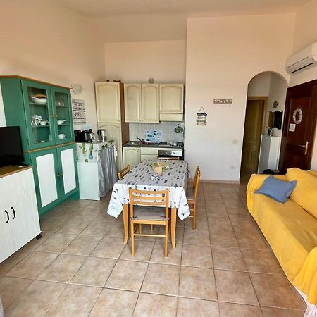 Appartamento Fronte Mare Residence Weber La Maddalena  Luaran gambar